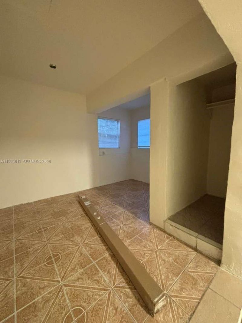 561 NW 113th St, Unit 563, Miami Shores, FL 33168 Photo