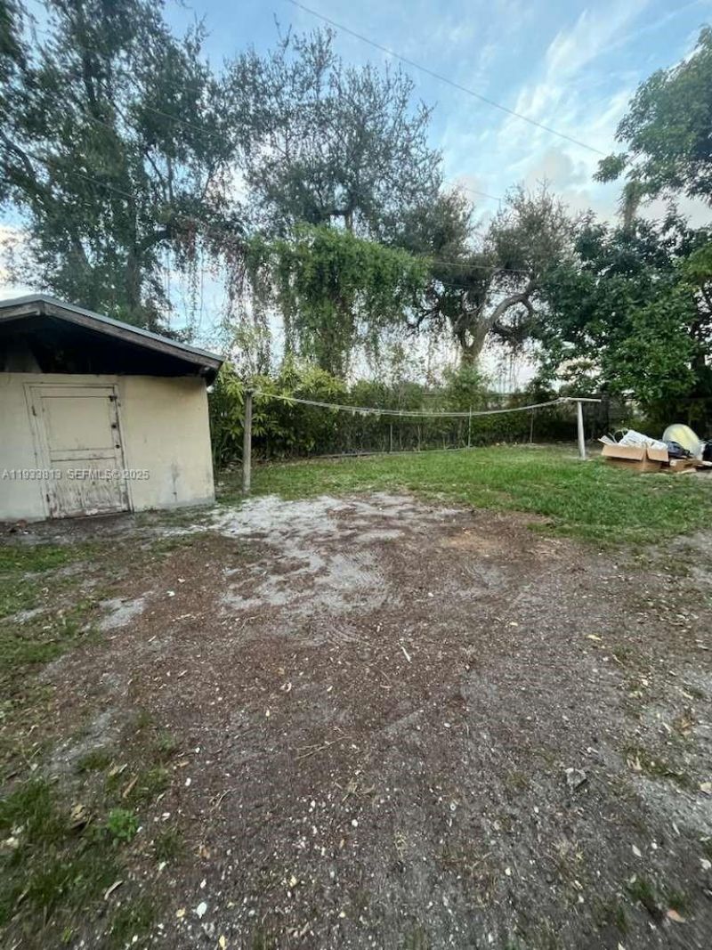 561 NW 113th St, Unit 563, Miami Shores, FL 33168 Photo