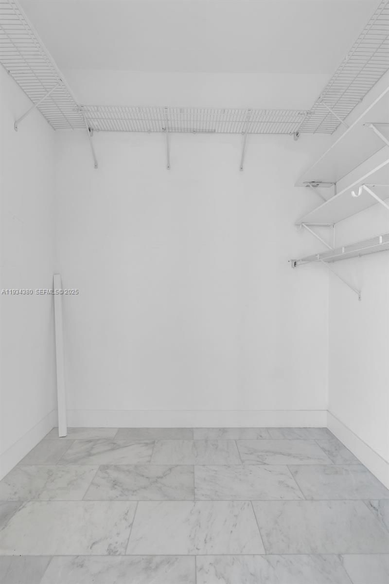 1451 Brickell Ave, Unit 3702, Miami, FL 33131 Photo