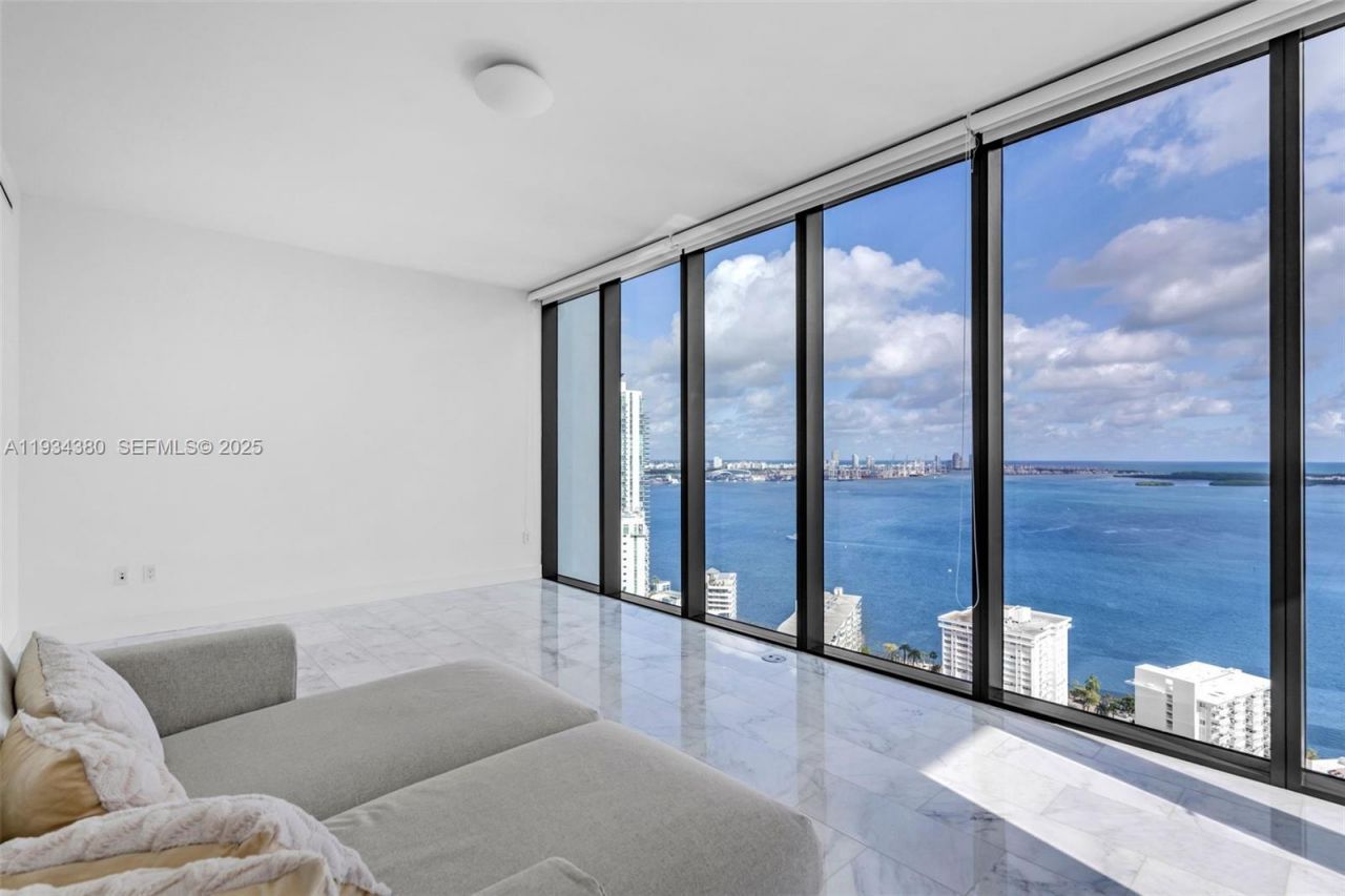 1451 Brickell Ave, Unit 3702, Miami, FL 33131 Photo