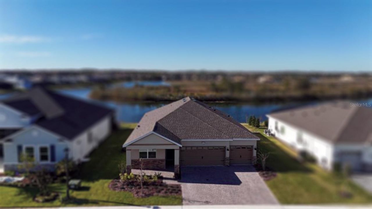 8612 SE Bridgeport Bay Circle, Mount Dora, FL 32757 Main Photo