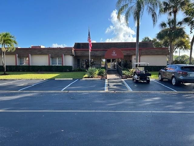 1000 Country Club Drive, Unit 403, Margate, FL 33063 Photo