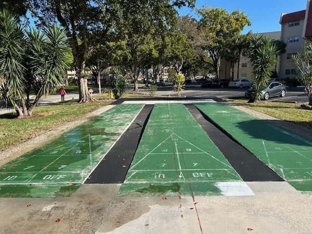 1000 Country Club Drive, Unit 403, Margate, FL 33063 Photo