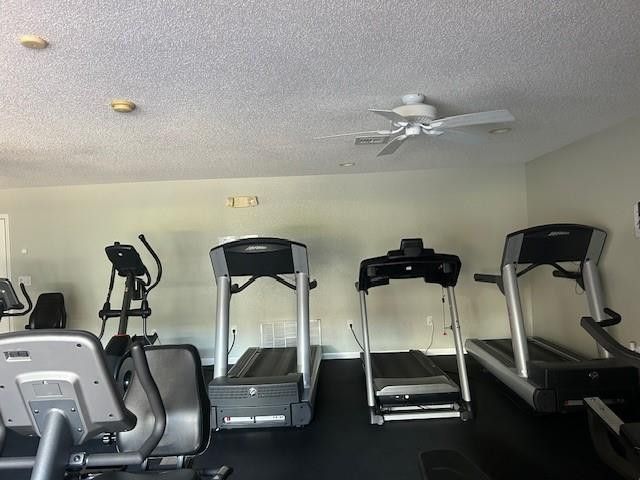 1000 Country Club Drive, Unit 403, Margate, FL 33063 Photo