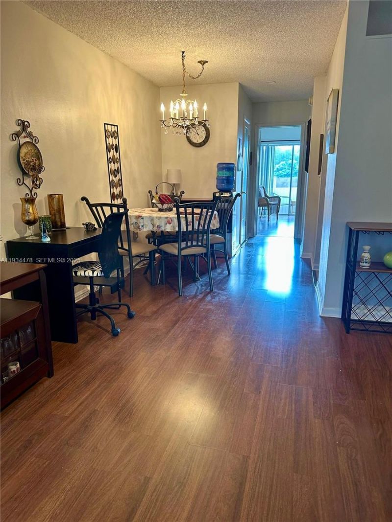 15600 NE 6th Ave , Unit 34A, Miami, FL 33162 Photo