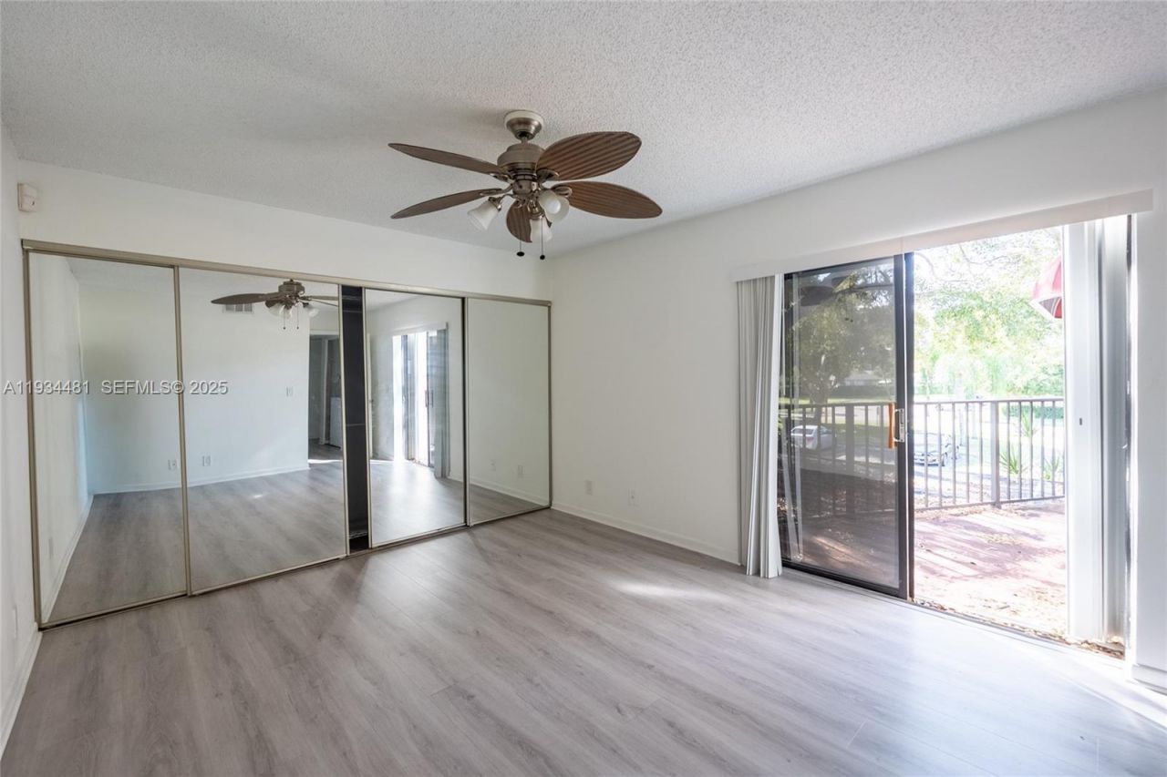 4205 Village Dr , Unit D, Delray Beach, FL 33445 Photo