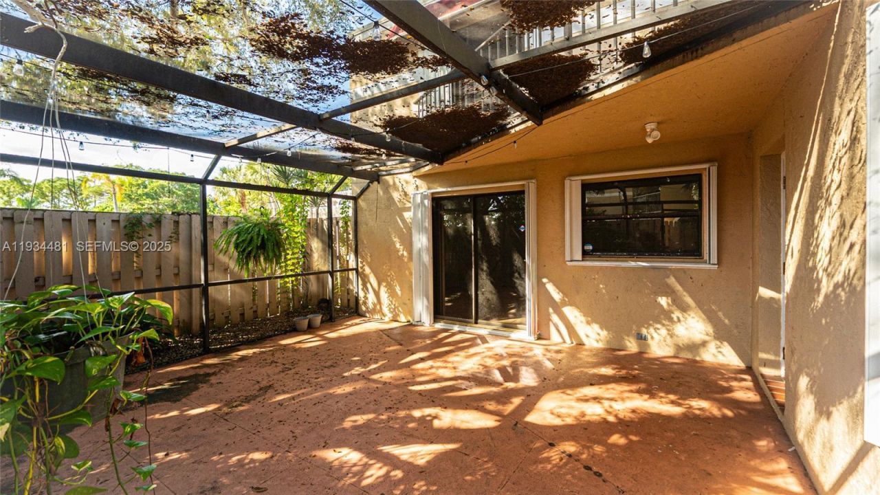 4205 Village Dr , Unit D, Delray Beach, FL 33445 Photo