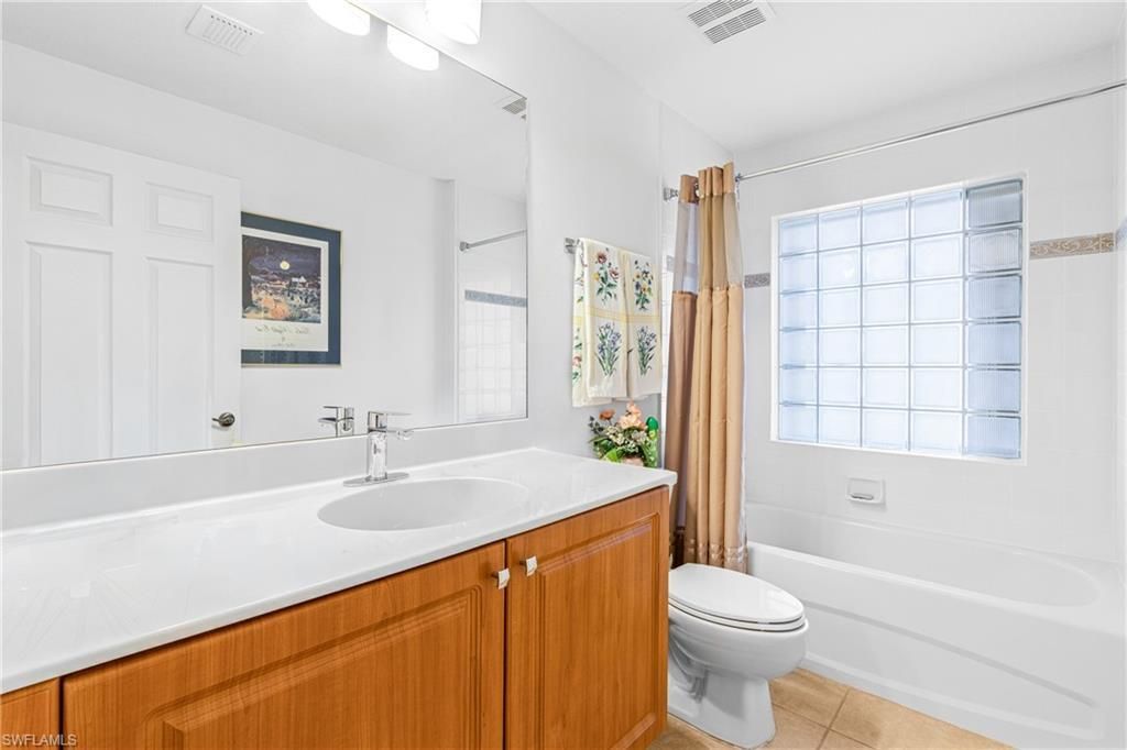 8949 Cascades Isle Blvd, Estero, FL 33928 Photo