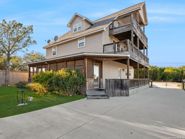 556 APOLLO DRIVE, Canyon Lake, TX 78133