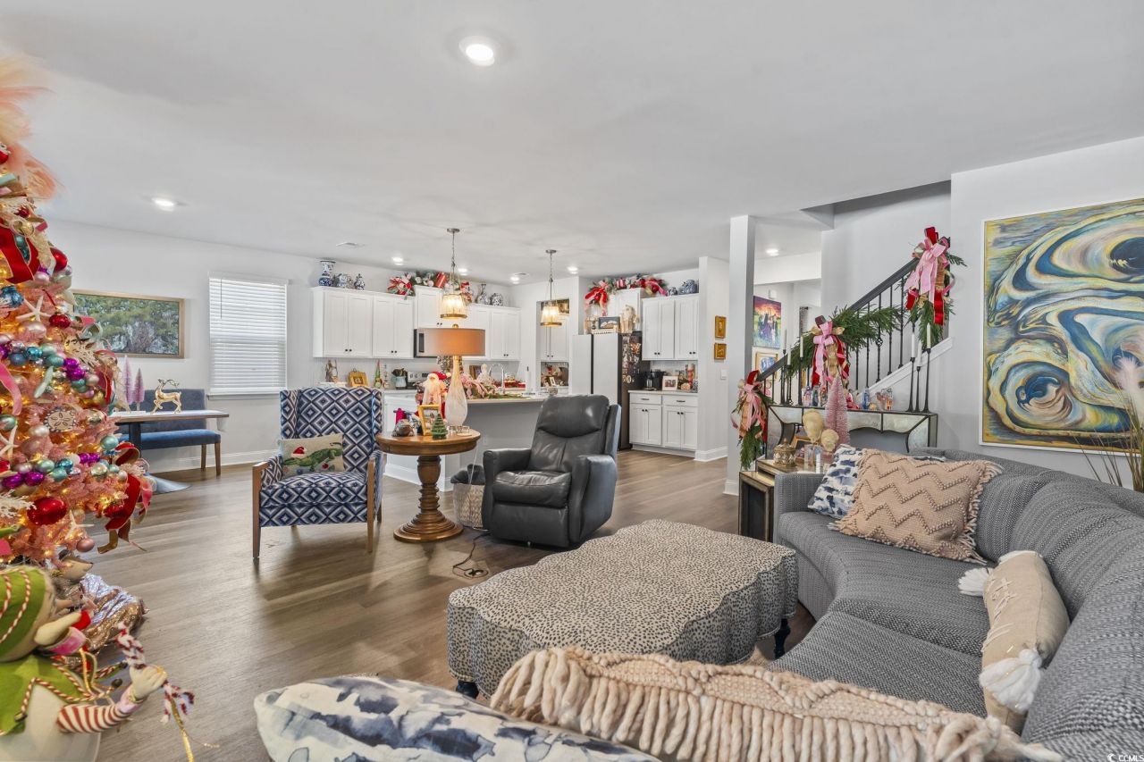 356 Clear Lake Dr. Photo 14