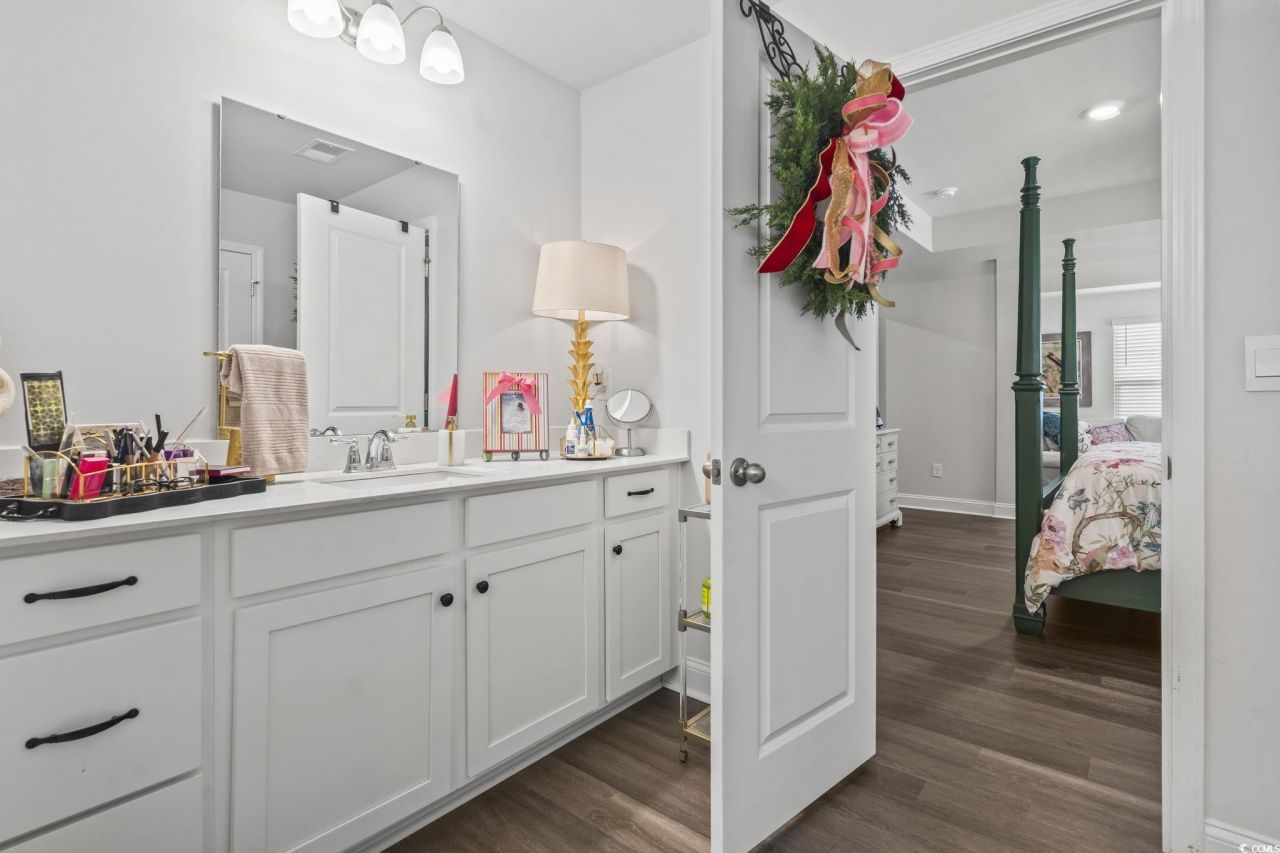 356 Clear Lake Dr. Photo 18