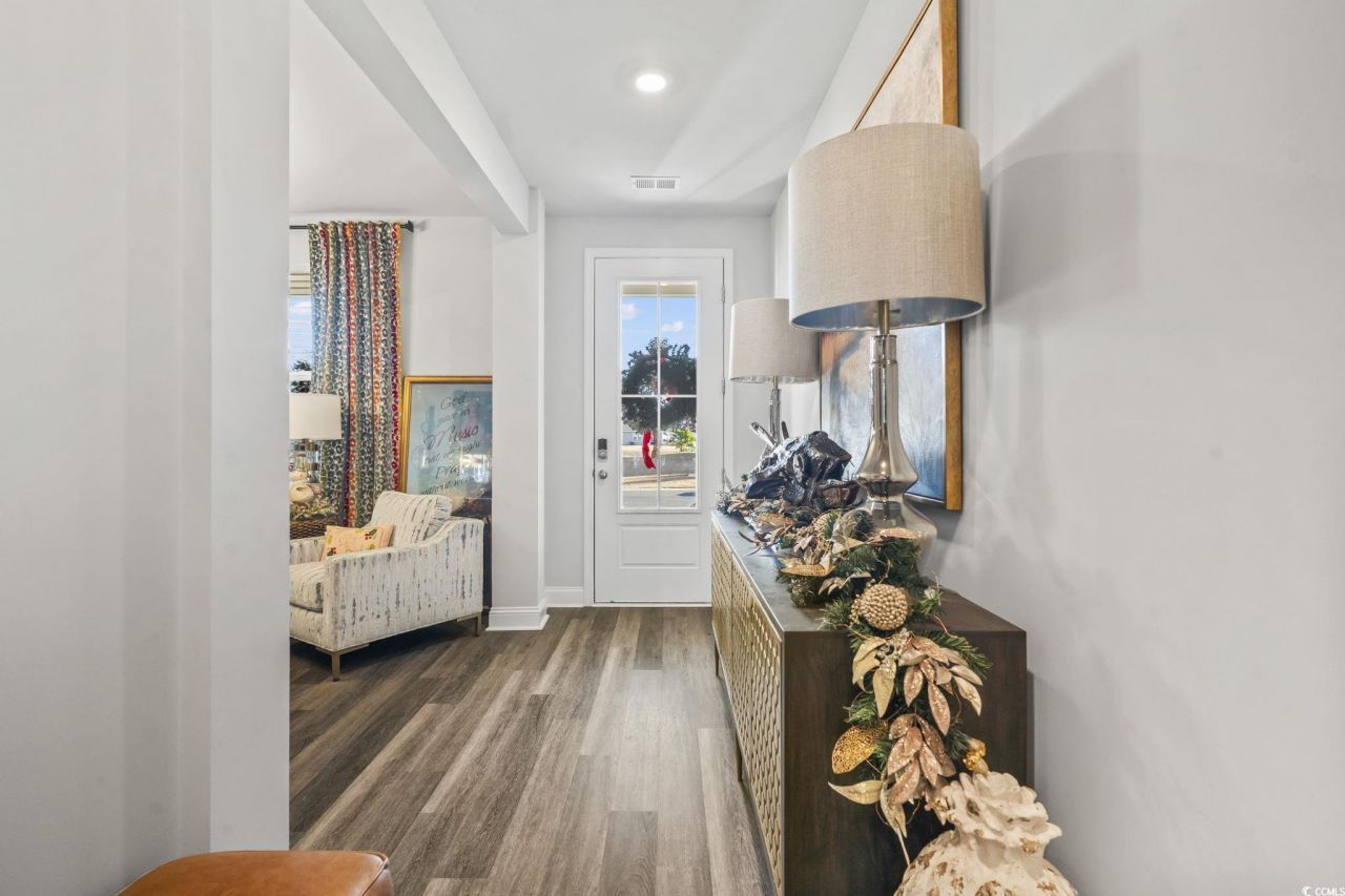 356 Clear Lake Dr. Photo 6