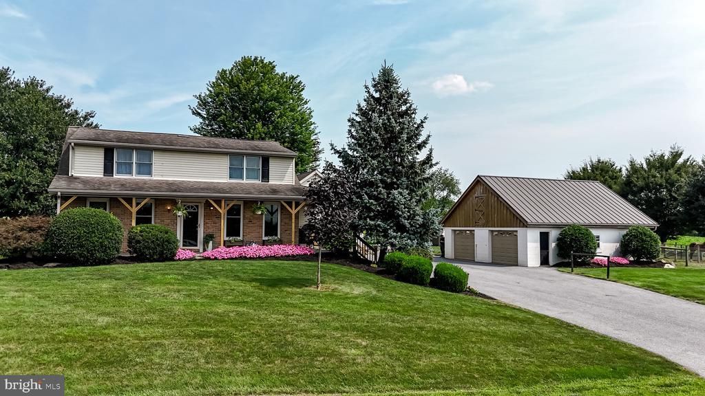 253 Meetinghouse Road, Gap, PA 17527 Main Photo