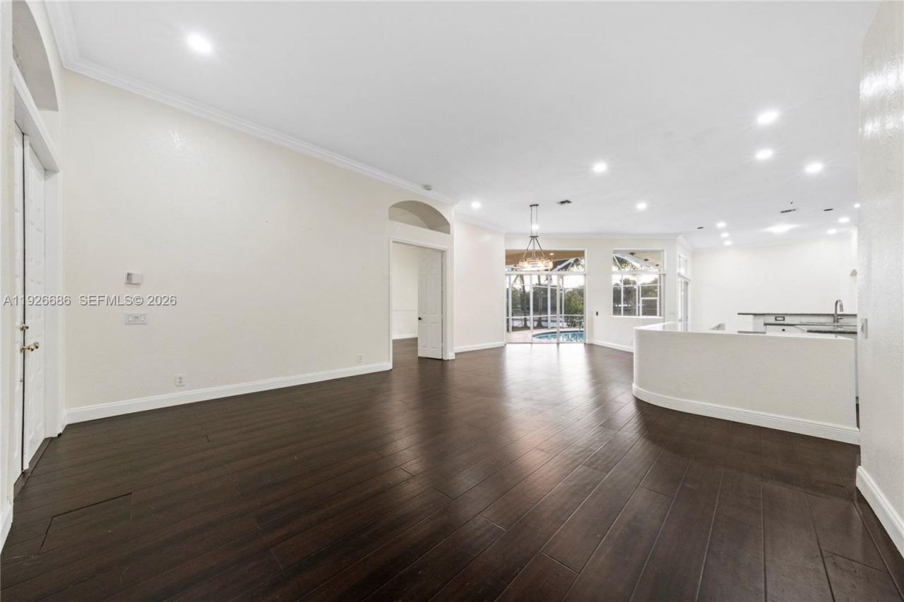 2893 Oakbrook Dr , Weston, FL 33332 Photo