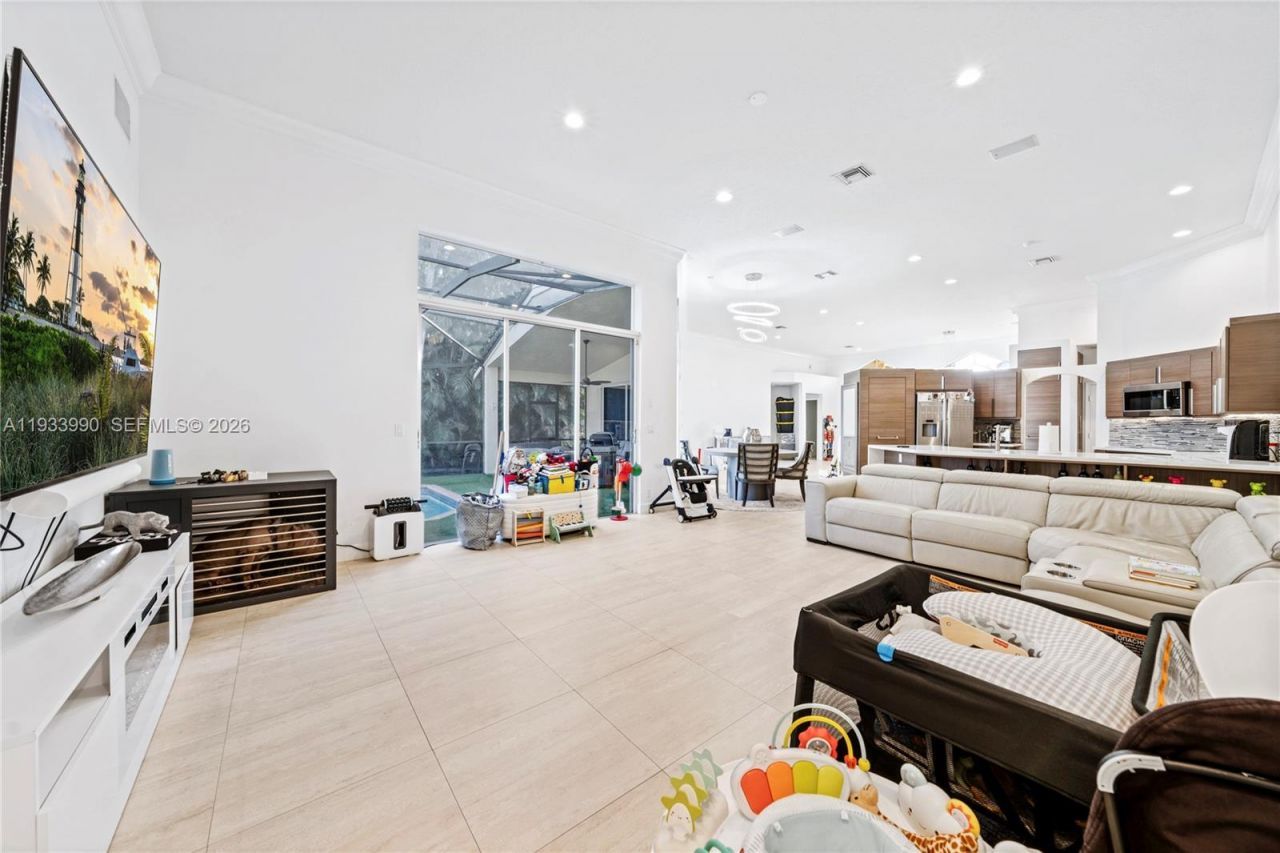 2994 Oakbrook Dr , Weston, FL 33332 Photo