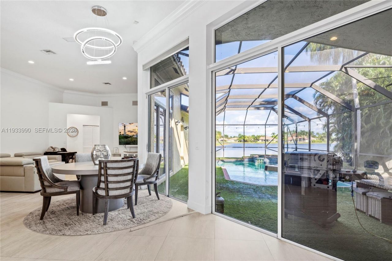 2994 Oakbrook Dr , Weston, FL 33332 Photo