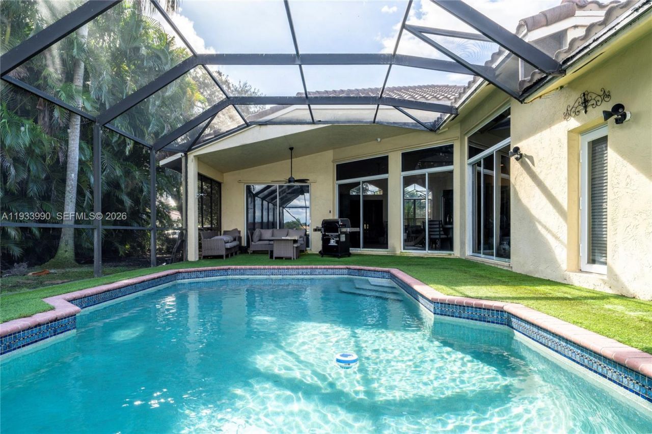 2994 Oakbrook Dr , Weston, FL 33332 Photo