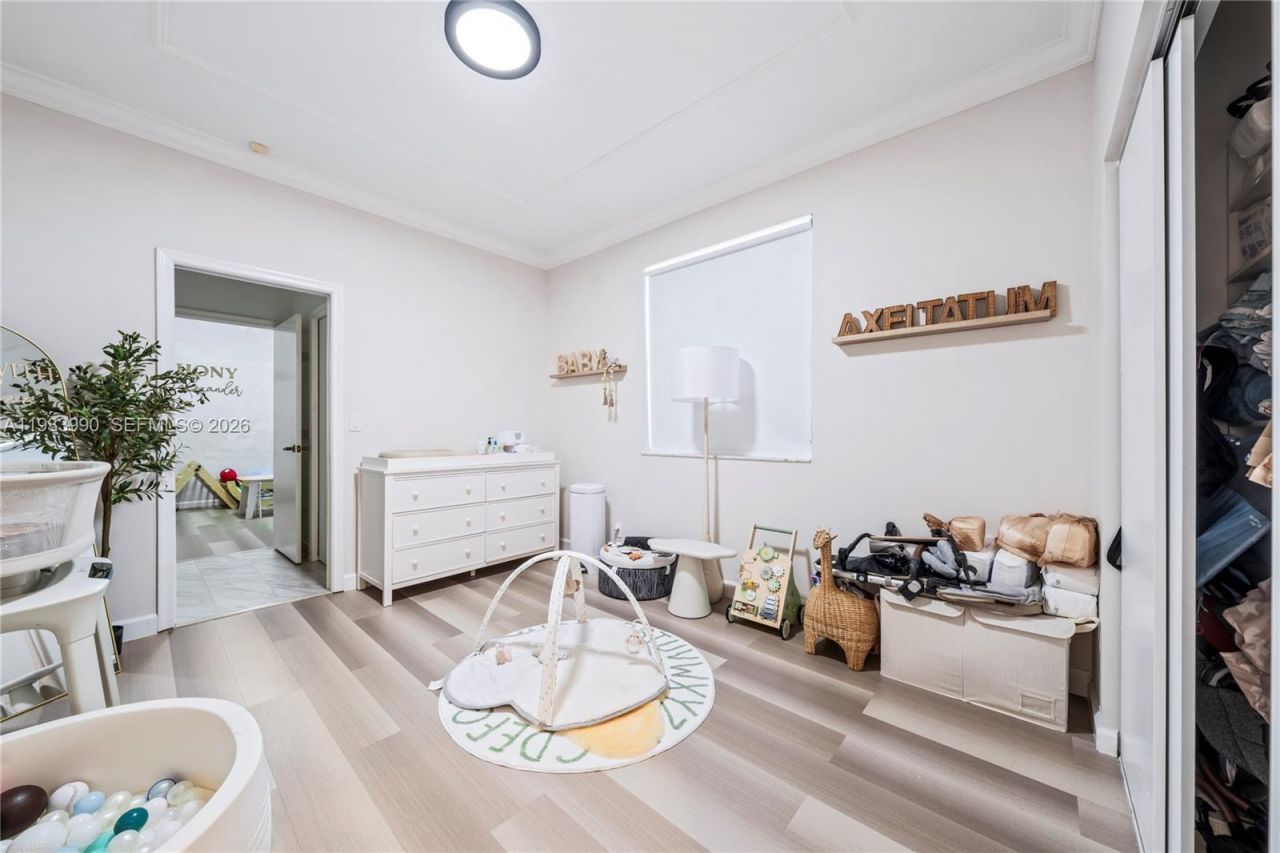 2994 Oakbrook Dr , Weston, FL 33332 Photo