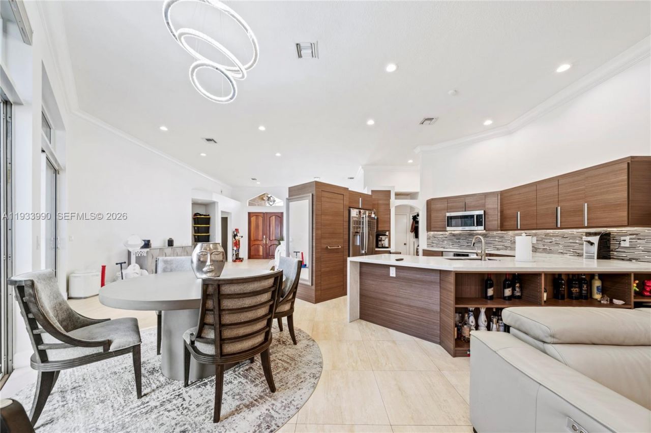 2994 Oakbrook Dr , Weston, FL 33332 Photo