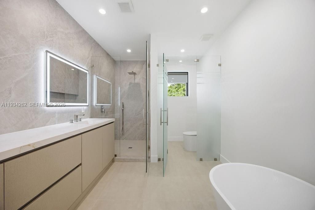 1319 NE 13th Ave, Fort Lauderdale, FL 33304 Photo