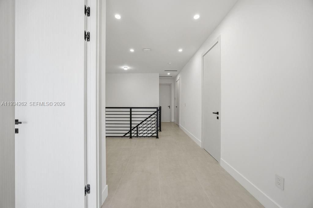 1319 NE 13th Ave, Fort Lauderdale, FL 33304 Photo