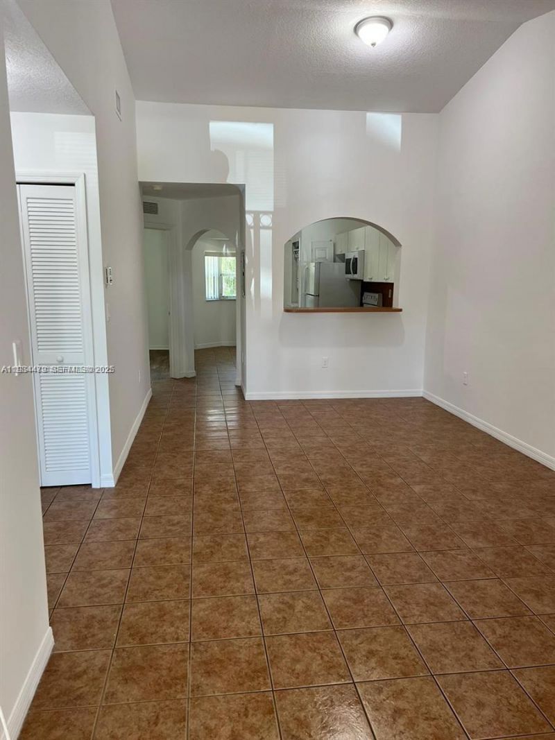 2911 SE 13th Rd, Unit 204-40, Homestead, FL 33035 Photo