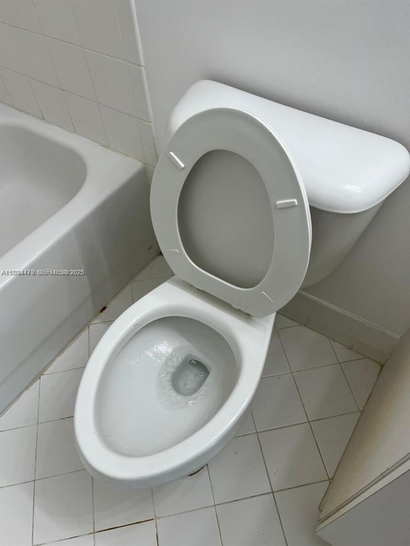 2911 SE 13th Rd, Unit 204-40, Homestead, FL 33035 Photo