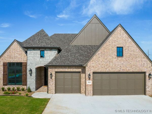 2810 W Tucson Court, Broken Arrow, OK 74011