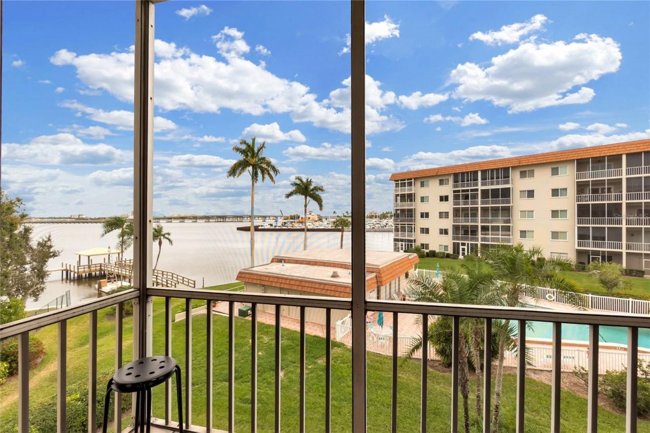 1650 1st Avenue W, Unit 307B, Bradenton, FL 34205 Photo