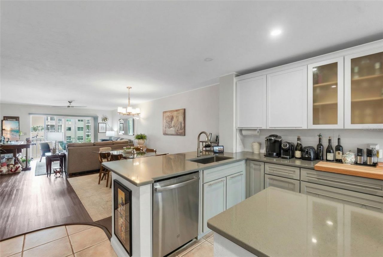 1650 1st Avenue W, Unit 307B, Bradenton, FL 34205 Photo