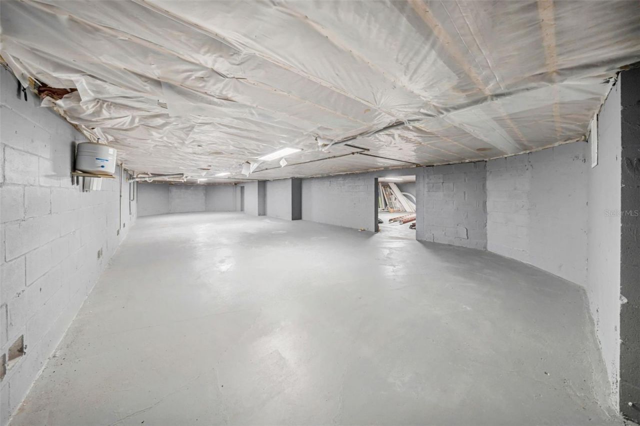 124 Leeward Island, Clearwater Beach, FL 33767 Photo