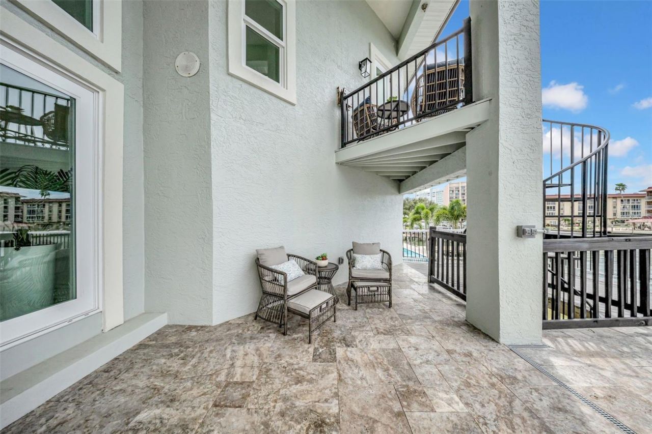 124 Leeward Island, Clearwater Beach, FL 33767 Photo