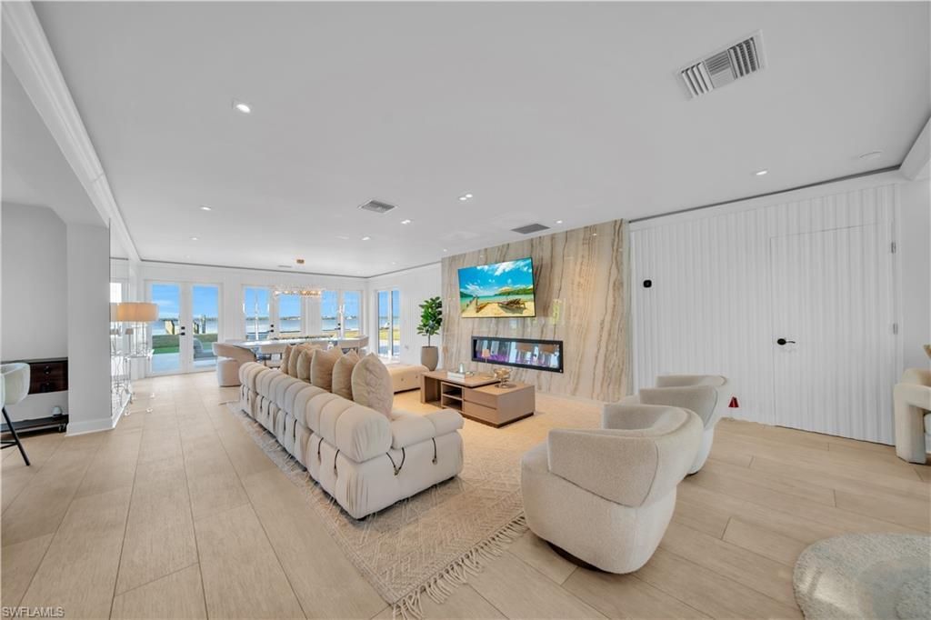 4369 Cypress Ln, Fort Myers, FL 33905 Photo