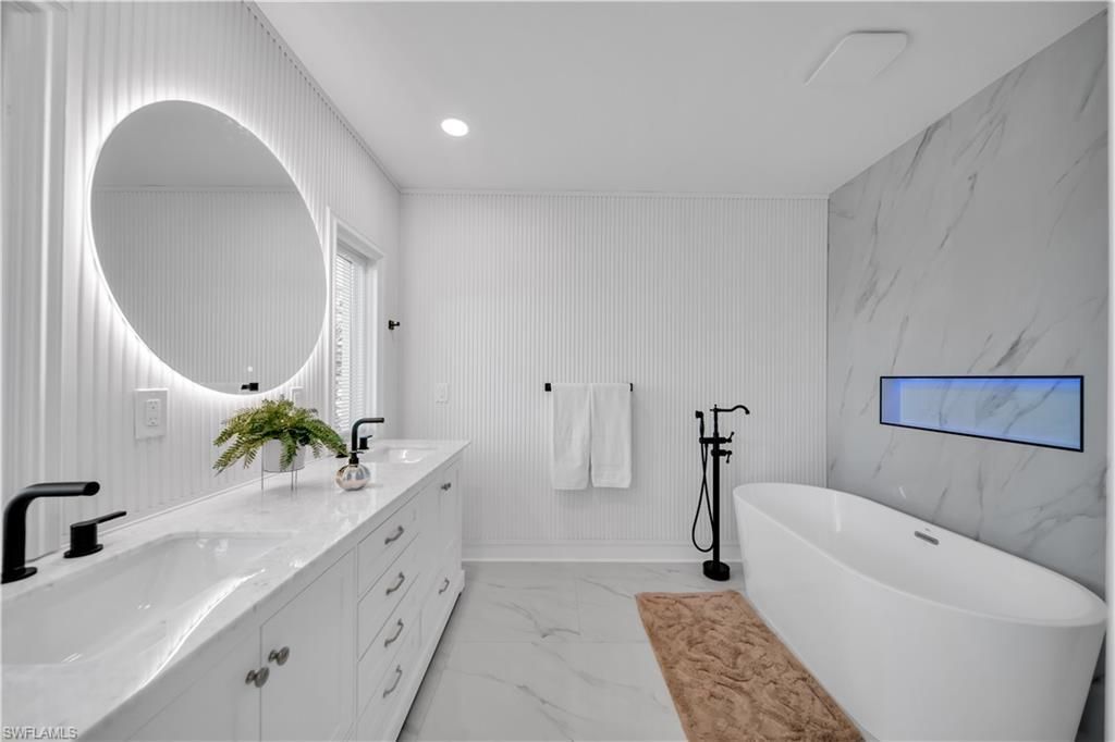 4369 Cypress Ln, Fort Myers, FL 33905 Photo