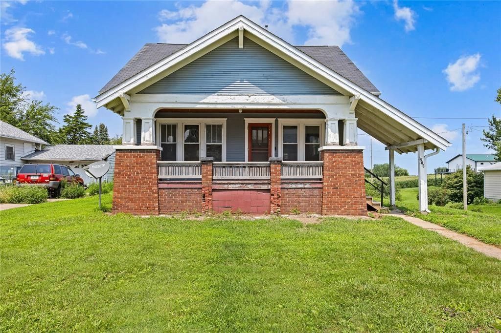 506 W 9th Street, Tipton, IA 52772 Main Photo