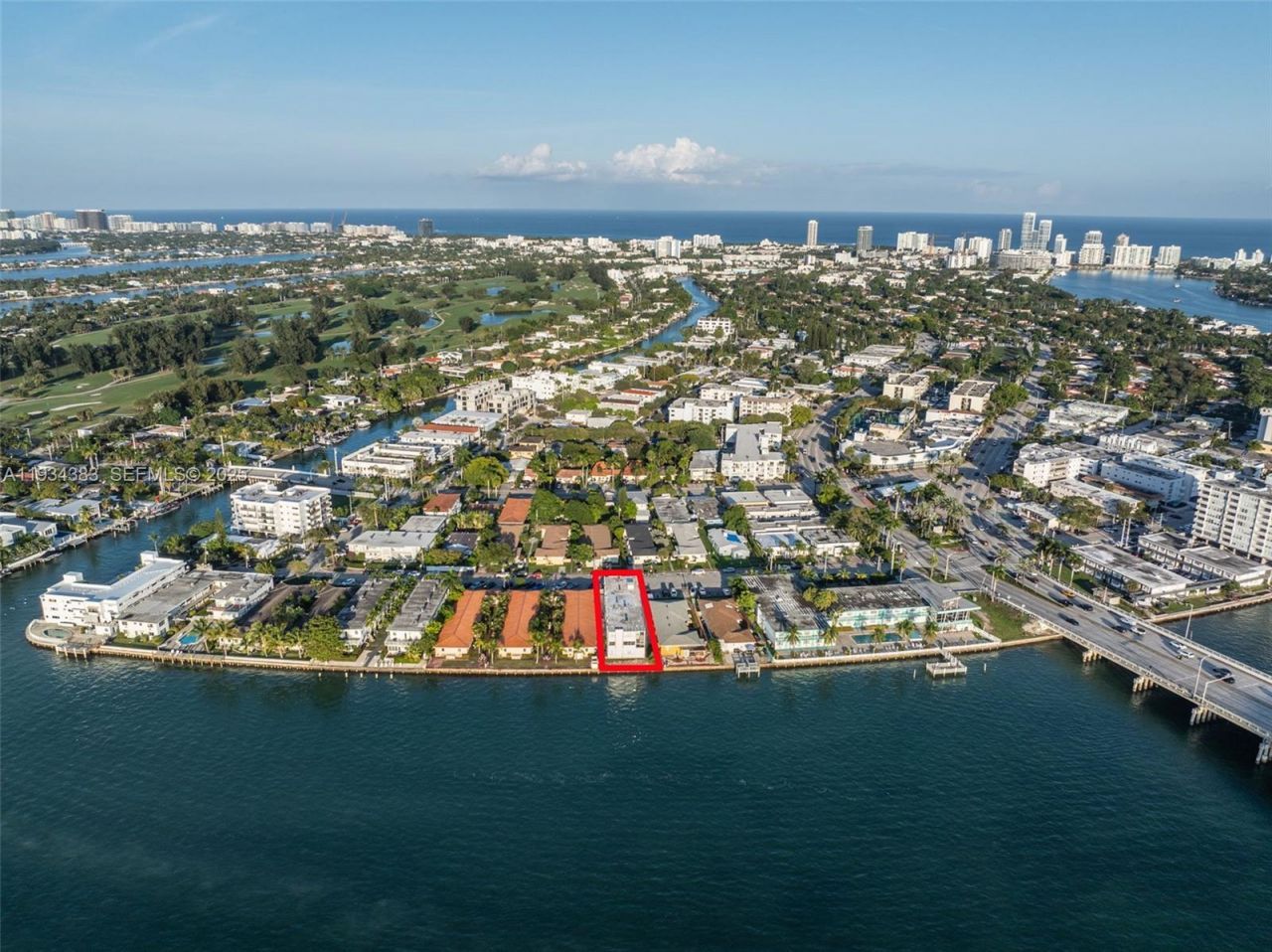 2150 Bay Dr, Miami Beach, FL 33141 Photo