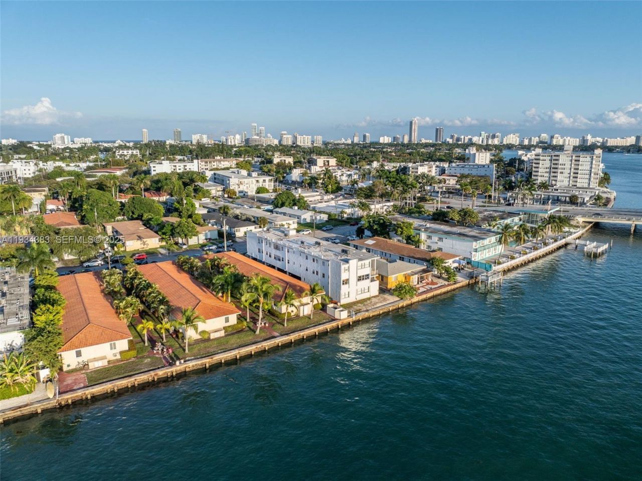 2150 Bay Dr, Miami Beach, FL 33141 Photo