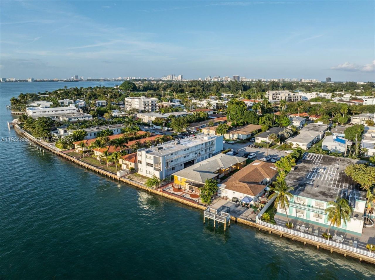 2150 Bay Dr, Miami Beach, FL 33141 Photo