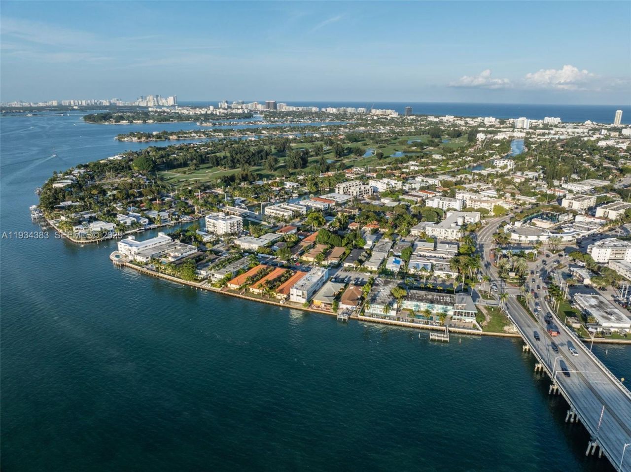 2150 Bay Dr, Miami Beach, FL 33141 Photo