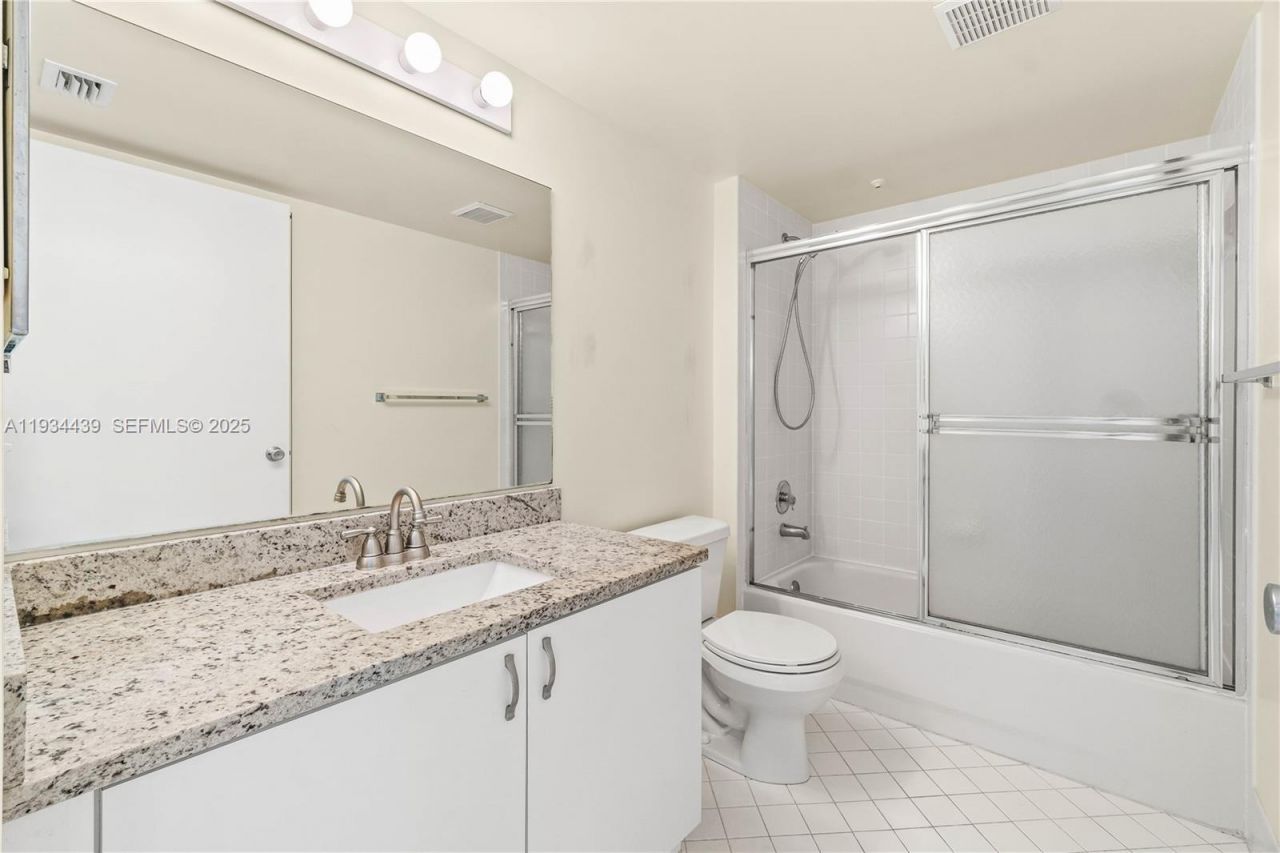 550 SW 138th Ave, Unit 409K, Pembroke Pines, FL 33027 Photo