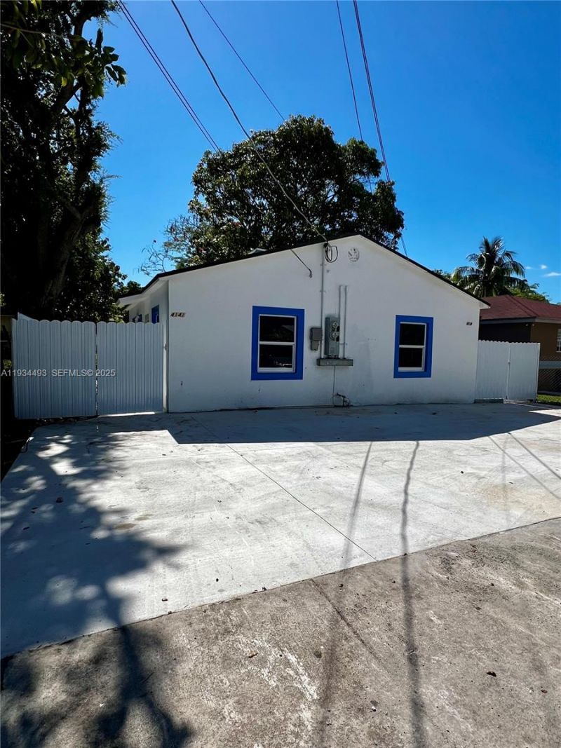 4139 NW 23rd Ave , Unit 2, Miami, FL 33142 Photo