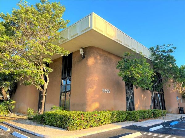 Unit 200, Miami, FL 33176