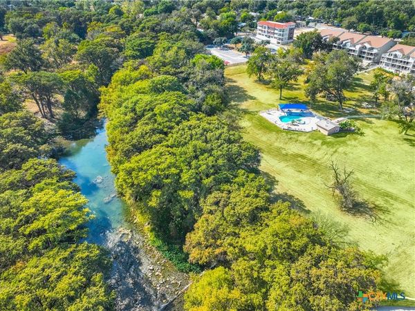 730 E Mather Street, Unit I101, New Braunfels, TX 78130
