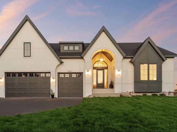 9271 Timberland Trail, Eden Prairie, MN 55347