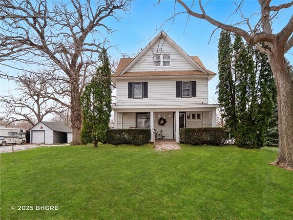 1206 S Elm Street, Jefferson, IA 50129