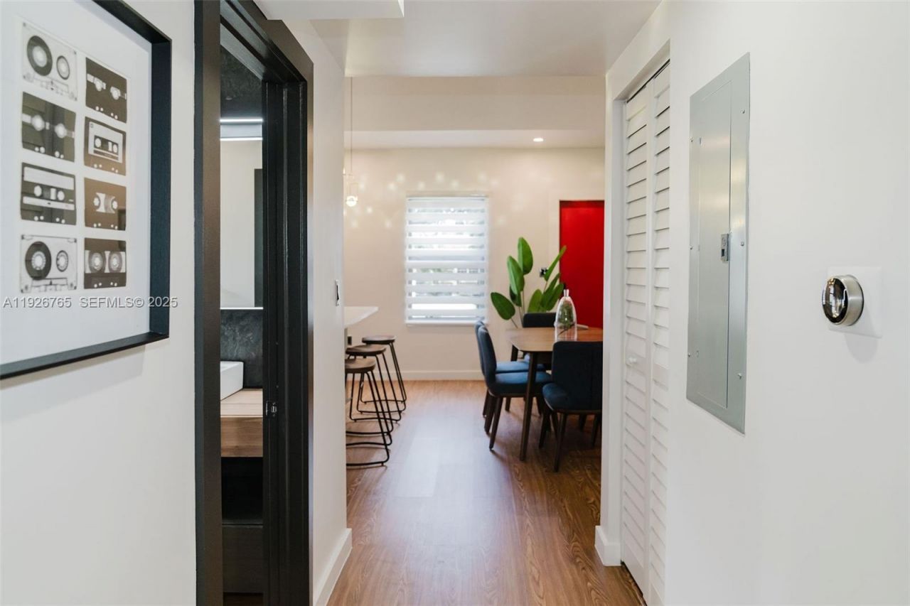 1040 NW 120th St, North Miami, FL 33168 Photo