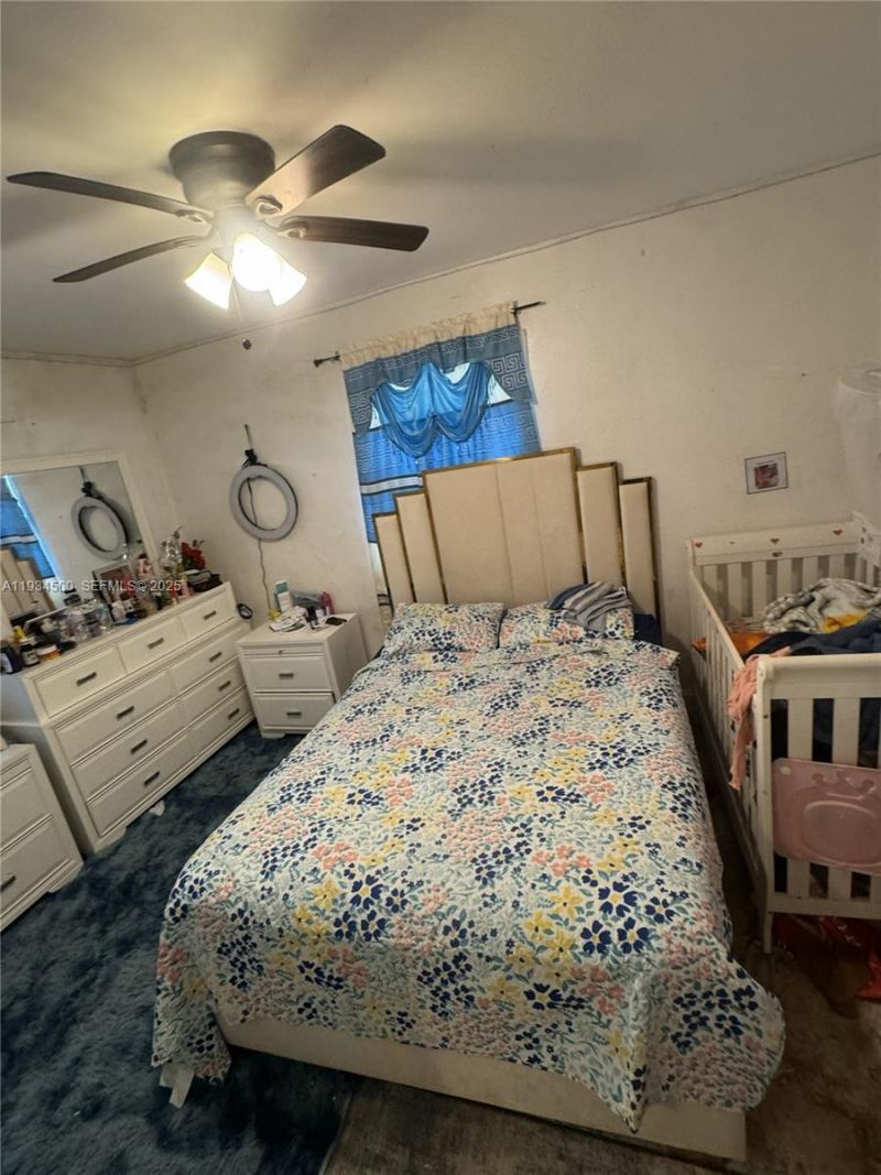 1121 NW 56th St, Miami, FL 33127 Photo