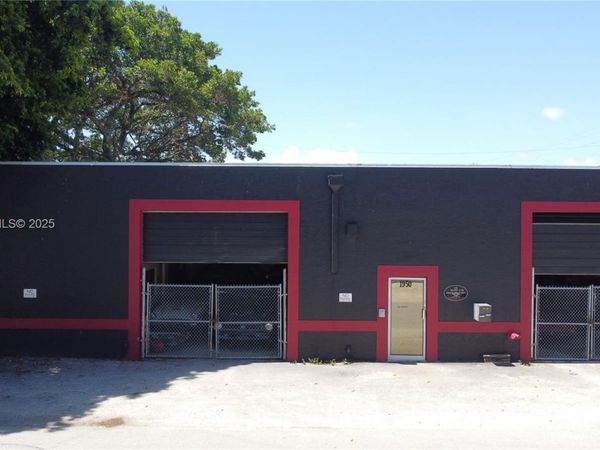 1950 Grant St , Hollywood, FL 33020
