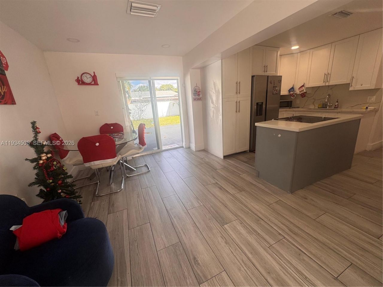 8935 SW 38th St, Miami, FL 33165 Photo