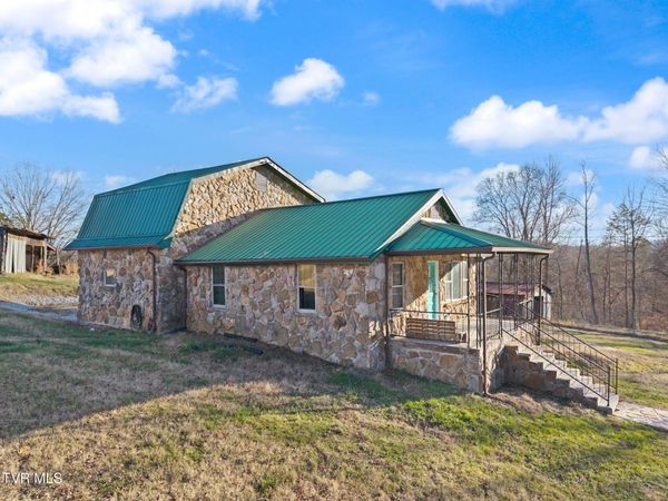 249 Childs Lane, LaFollette, TN 37766